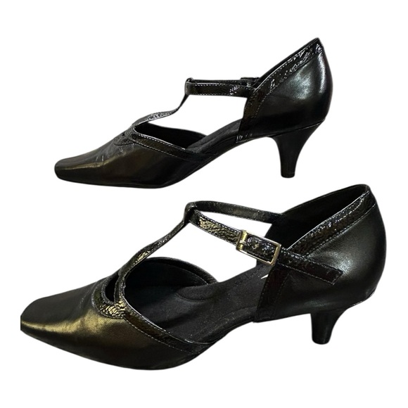 Aerosoles Elegant Women’s Wild Cheery Leather Shoes
Size 9M - Picture 4 of 9